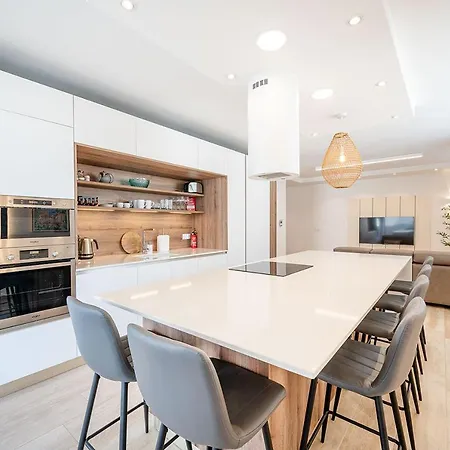 New 2bdr Apartment *