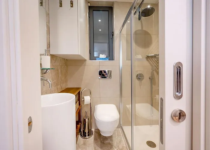 New 2bdr * 梅利哈